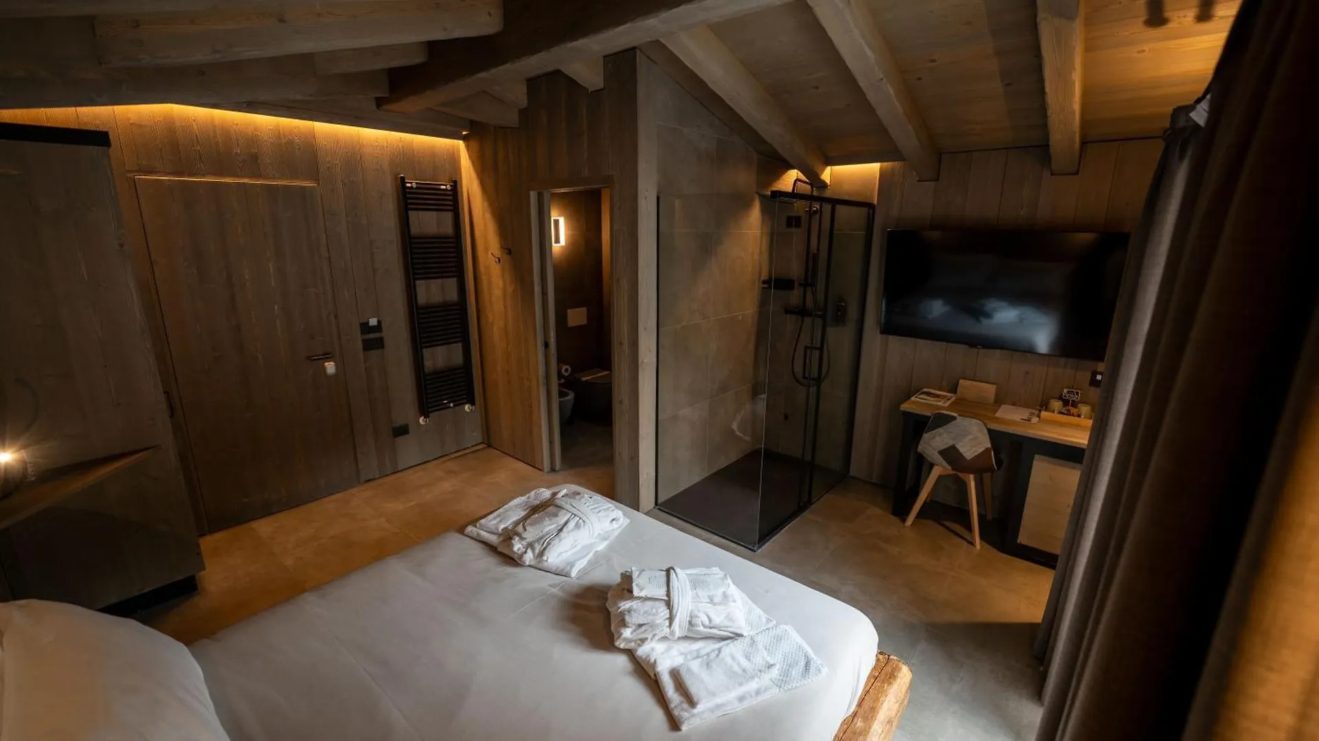 *** Hotel Le Suites De San Campel Rta Ponte Di Legno Italy