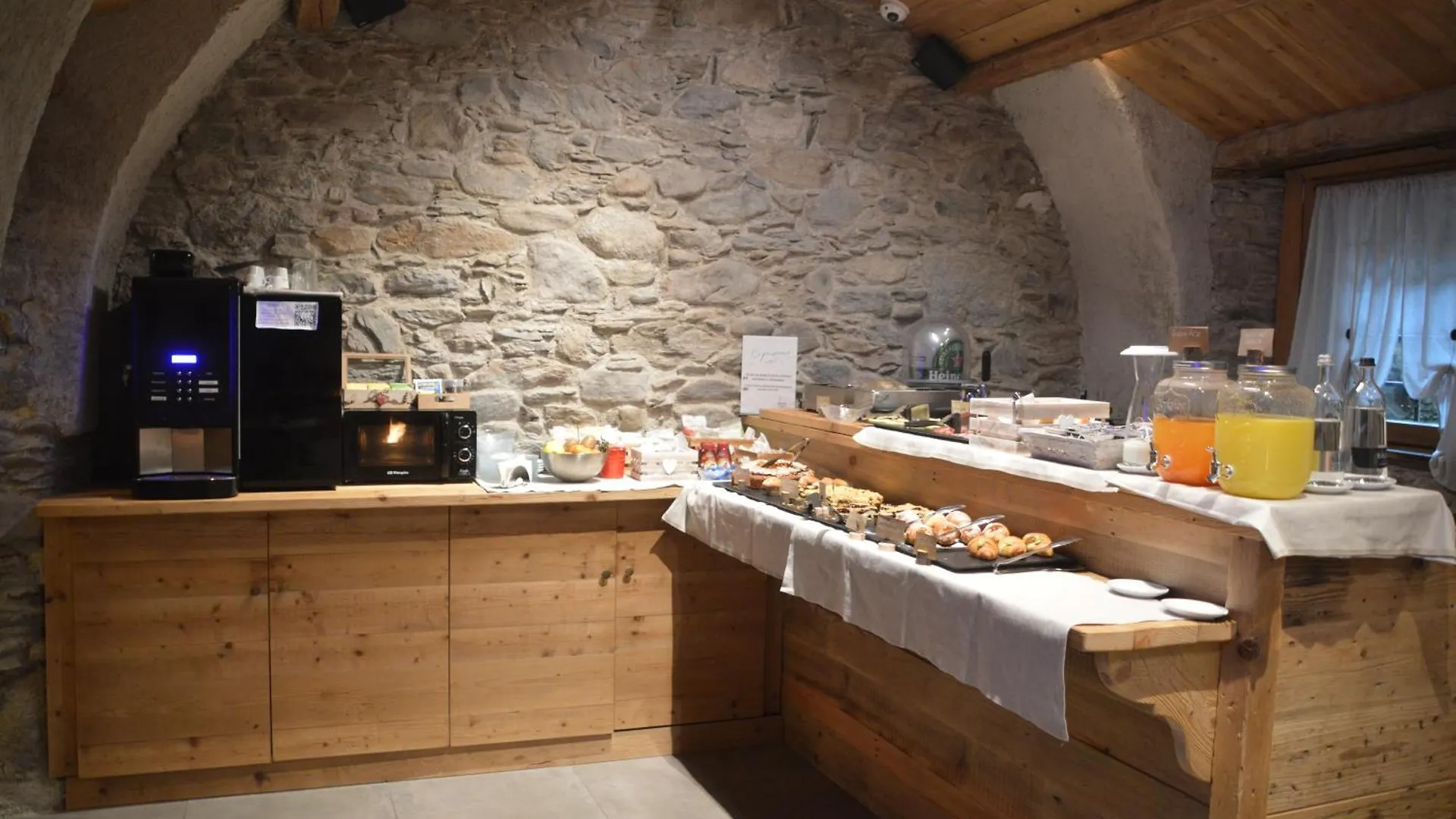 Le Suites De San Campel Rta Ponte Di Legno Italy