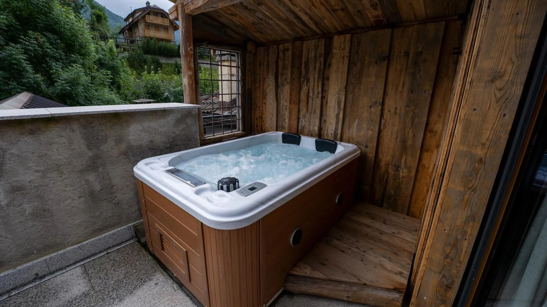 Le Suites De San Campel Rta Ponte Di Legno Hotel